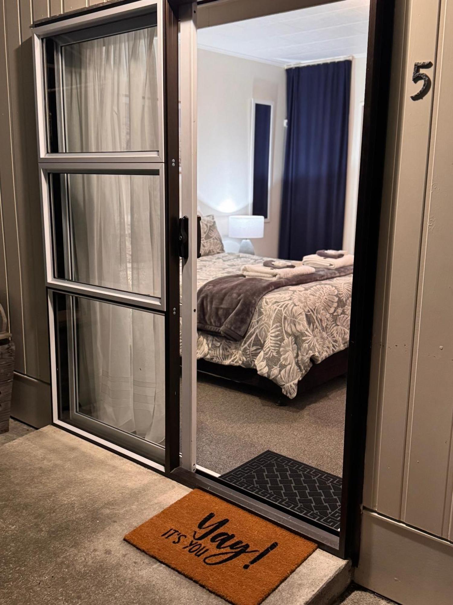 Wairoa Motel エクステリア 写真